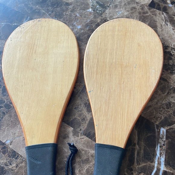 🏸 - Picture 4 of 5